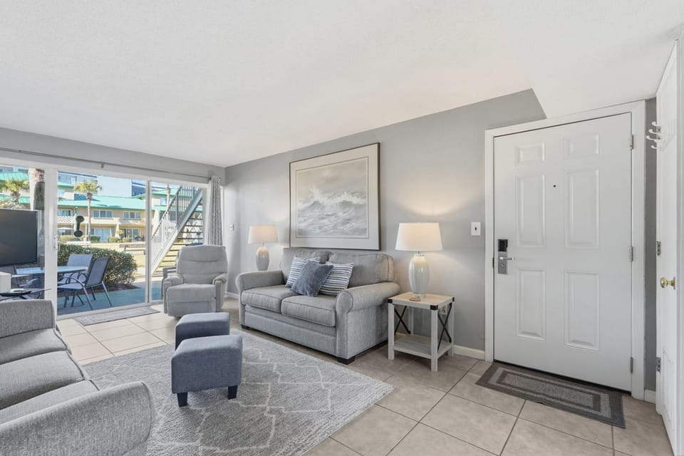 112A - 1BR/1 Bath at Seaspray Condos on Okaloosa Island, Fort Walton Beach, Fl House in Okaloosa Island