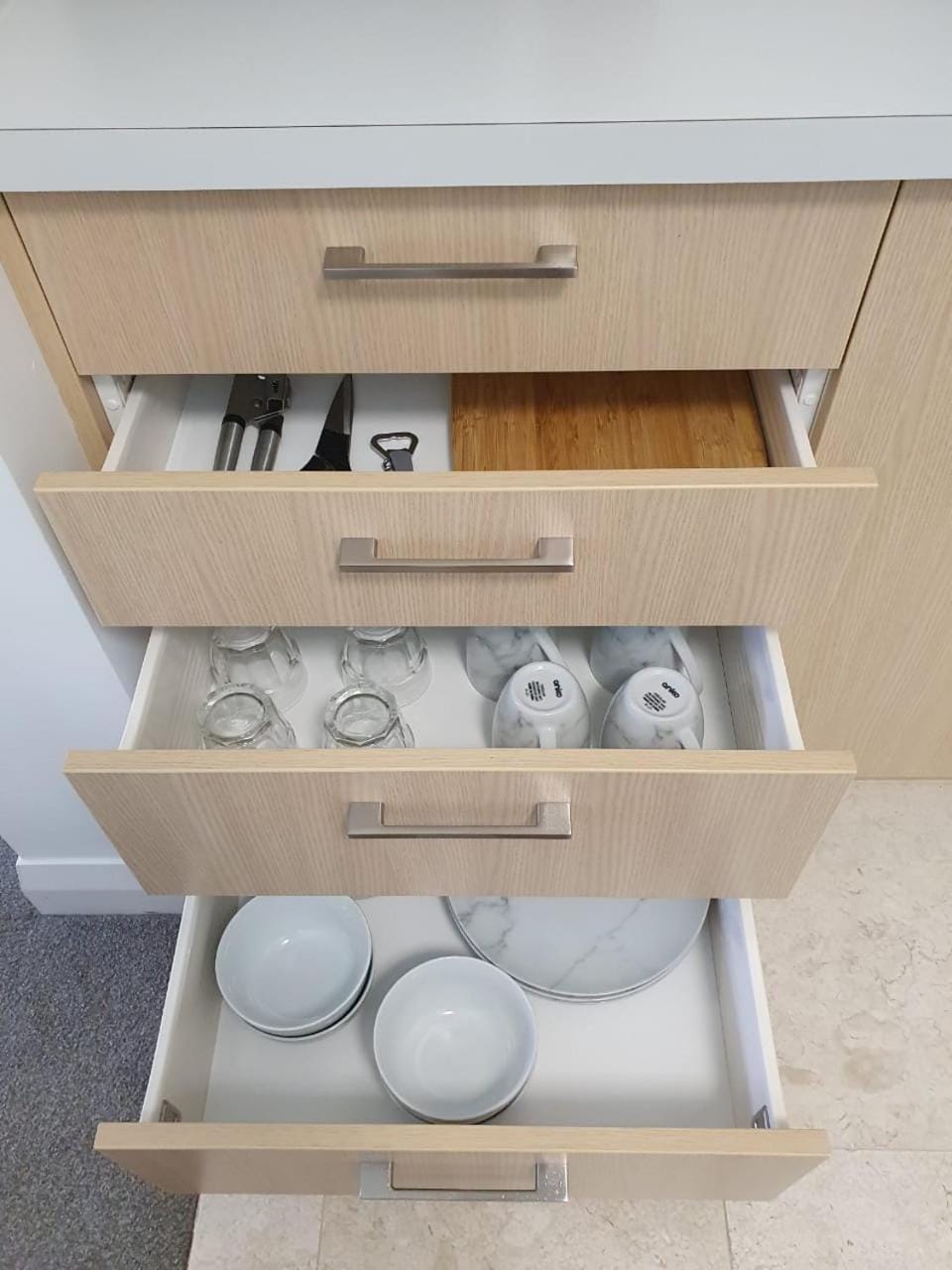 Coffee/tea facilities, Kitchen or kitchenette