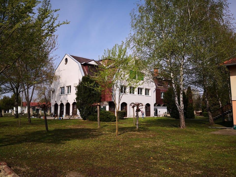 Property building, Garden