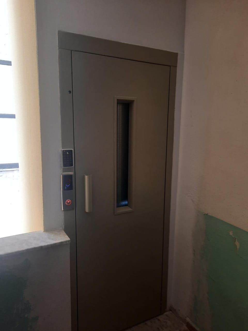 elevator, acessibility