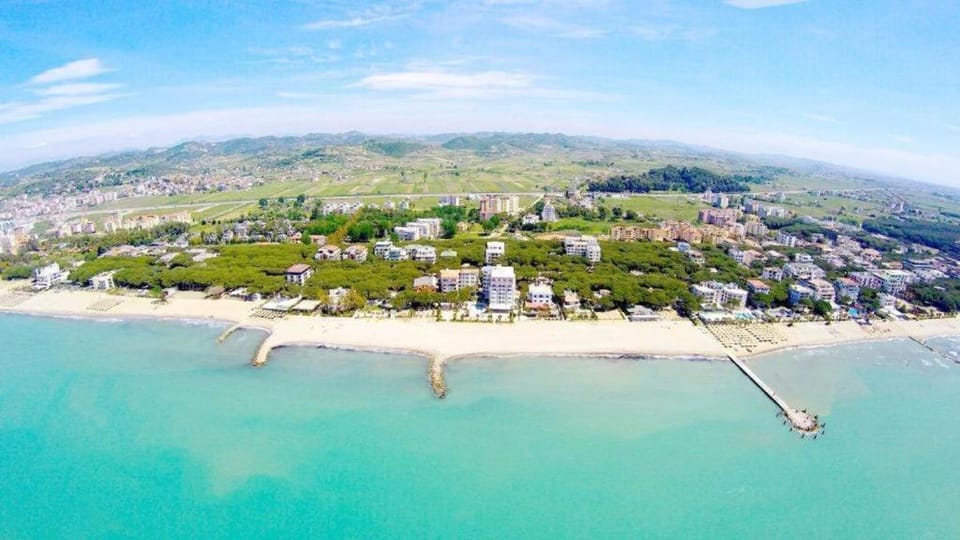 Bird's eye view, Beach, City view, Mountain view, Sea view