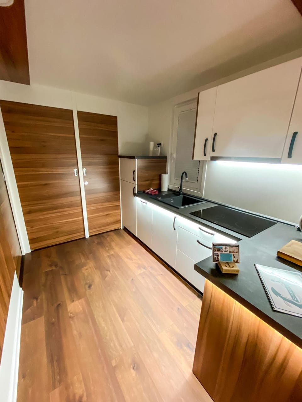 SH Porto 1 Floating House, Marina Portorož Apartment in Istria County