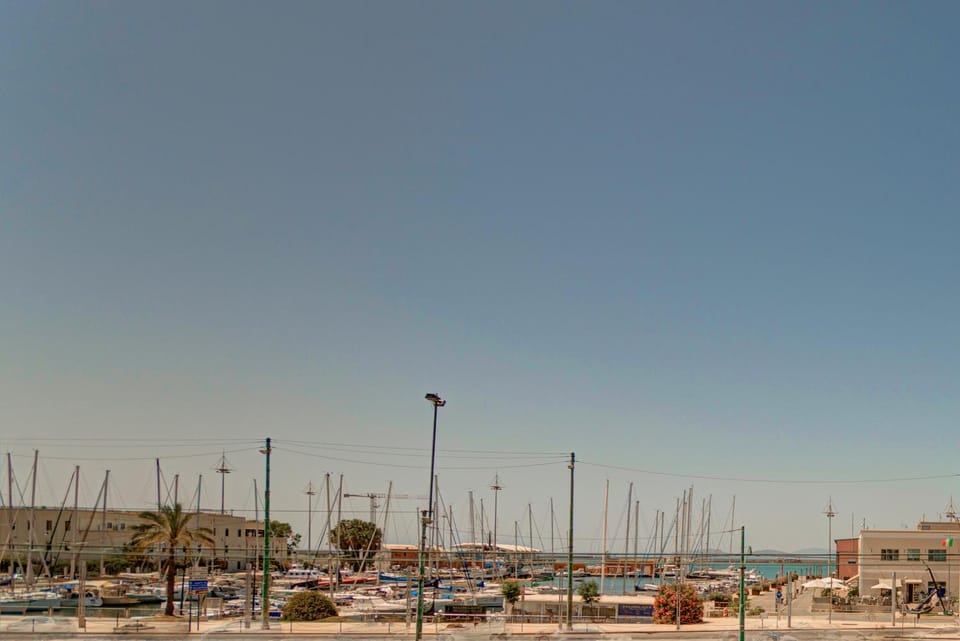 Natural landscape, City view, Sea view, Parking