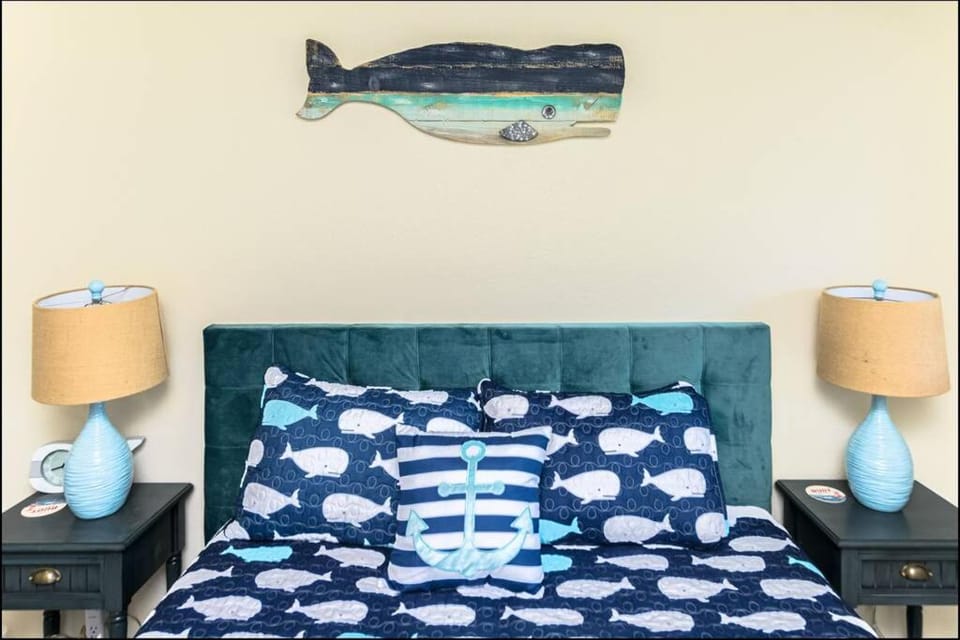 Hear the Surf at Pacific Surf Condo House in Ocean Shores