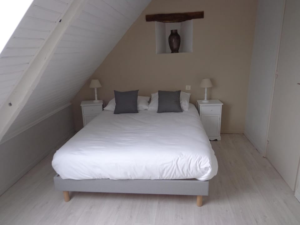 Les fleurs du Mont Bed and Breakfast in Brittany