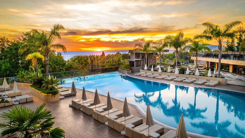 Pool view, Swimming pool, Sunset