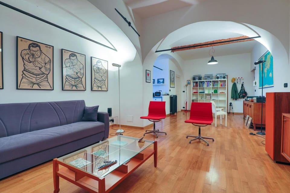 COZY LOFT IN THE VERY HEART OF OLD TOWN Apartment in Genoa