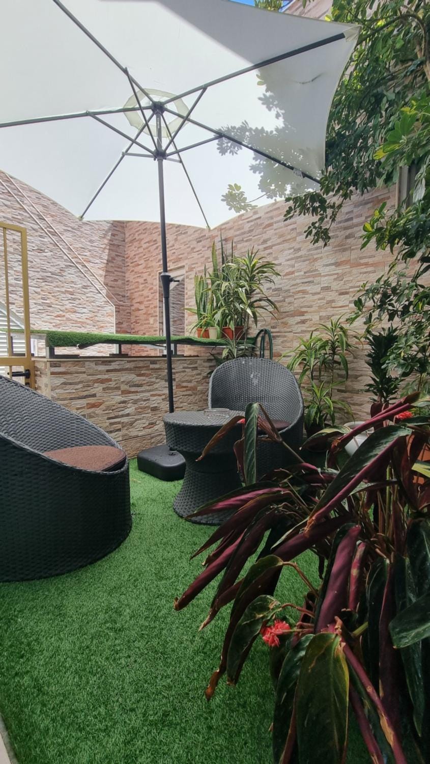 Patio, Garden