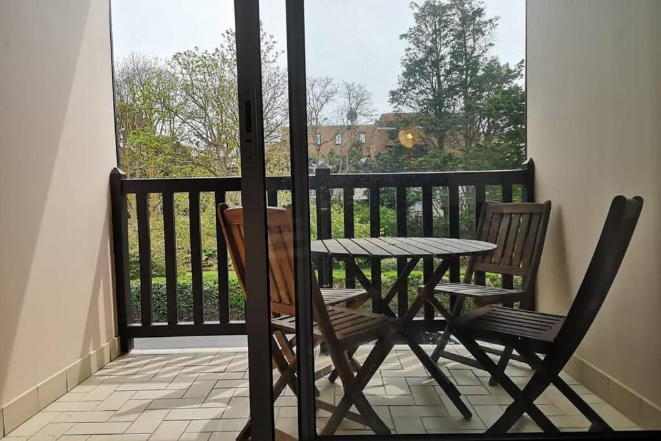 Appartement 2 personnes à 300m de la mer Apartment in Cabourg