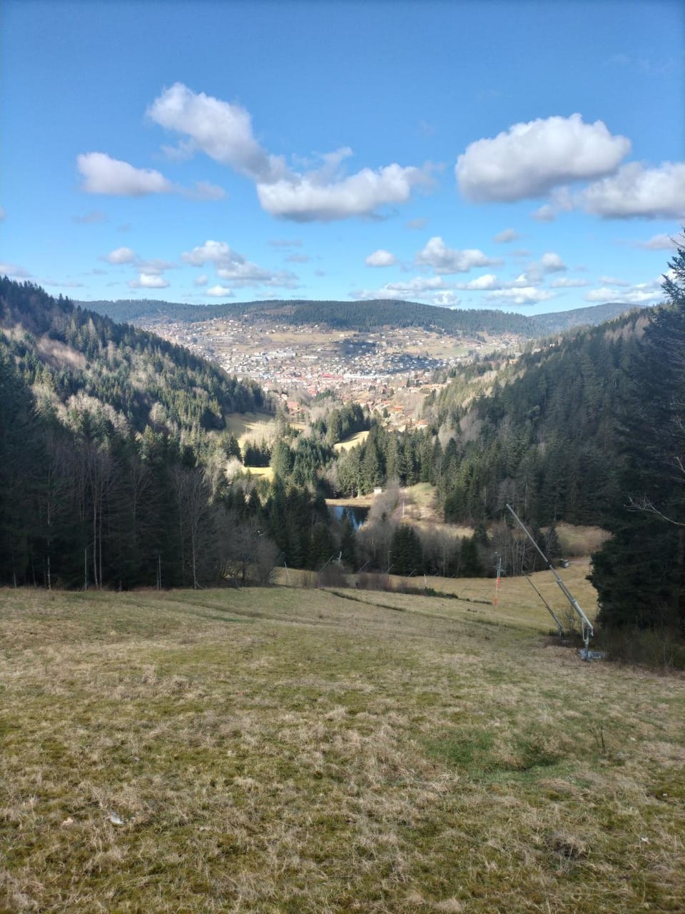 Nearby landmark, Day, Natural landscape