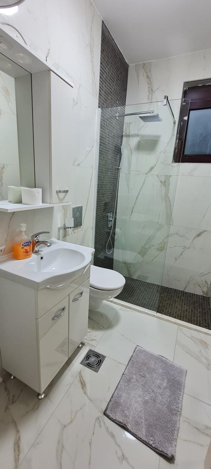 Shower, Bathroom