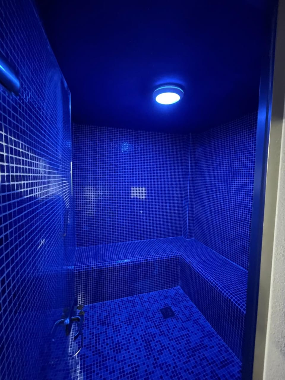 Hot Tub, Bathroom