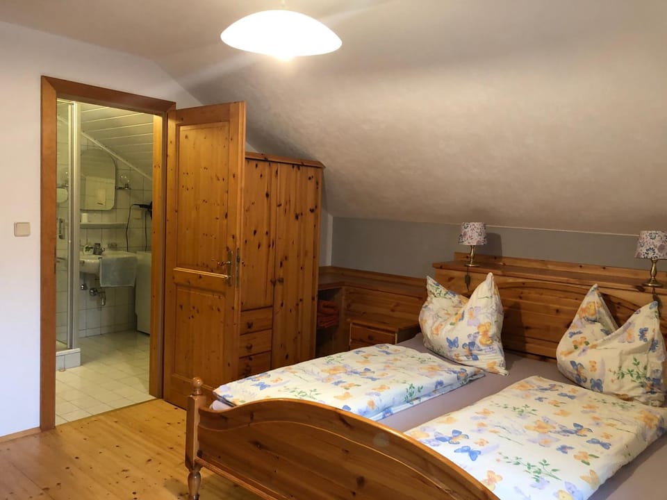 Bathroom, Bedroom