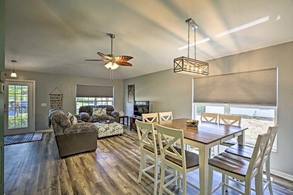 Modern Beach Retreat w/ Pool, Hot Tub, & Patio! House in Iona