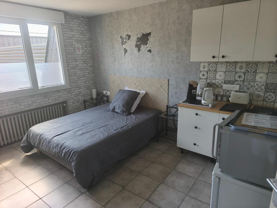 studio 2 personnes coté ouest Apartment in Brittany