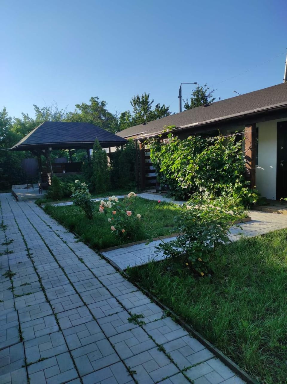 Коттедж Науки 65 Apartment in Kharkiv