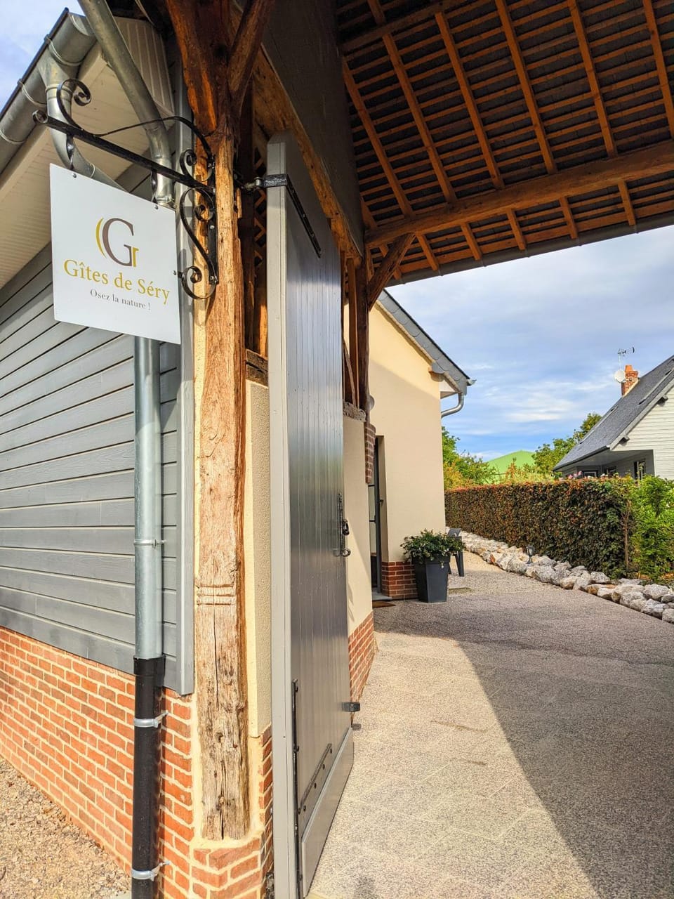 Property logo or sign