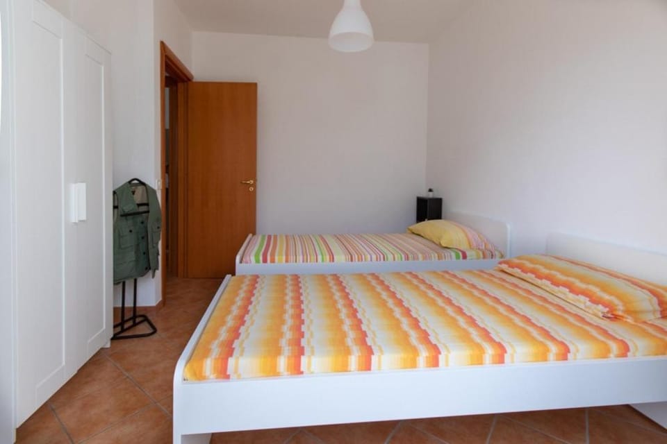 Bed, Photo of the whole room, Bedroom, furniture, wardrobe, air conditioner