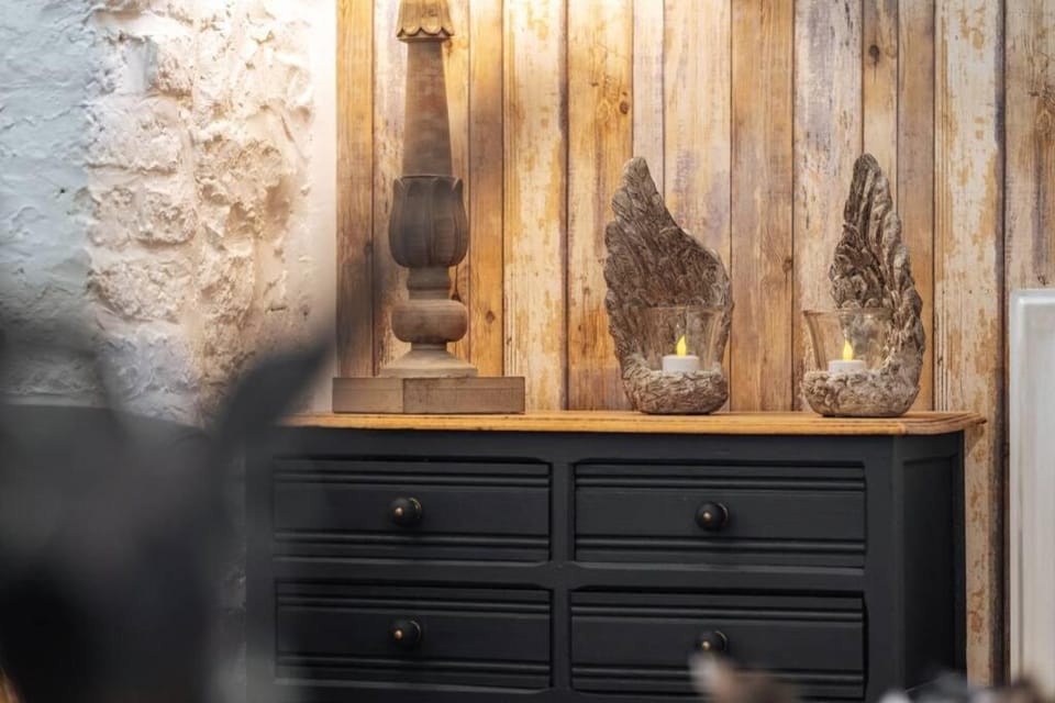 Gîte de charme au milieu du monde Apartment in Wallonia, Belgium