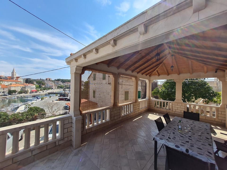 Apartment Porat Apartment in Split-Dalmatia County