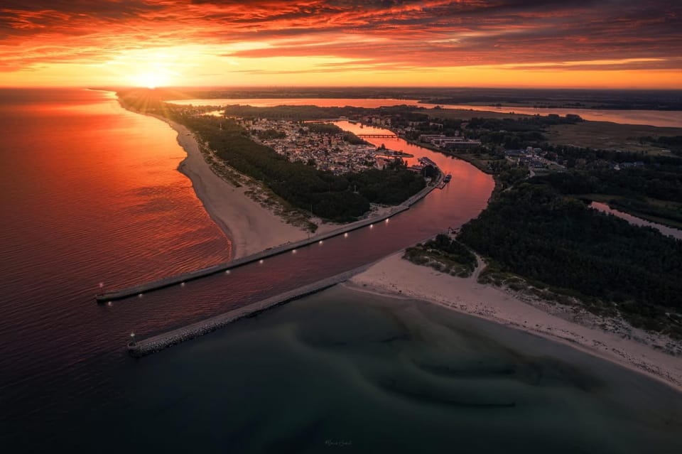 Apartament NATURAL 4 Gardenia Dziwnów z widokiem na morze EPapartamenty Apartment in West Pomeranian Voivodeship, Poland