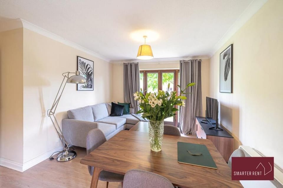 Maidenhead 2 Bed Ground Floor Flat Apartment in Maidenhead