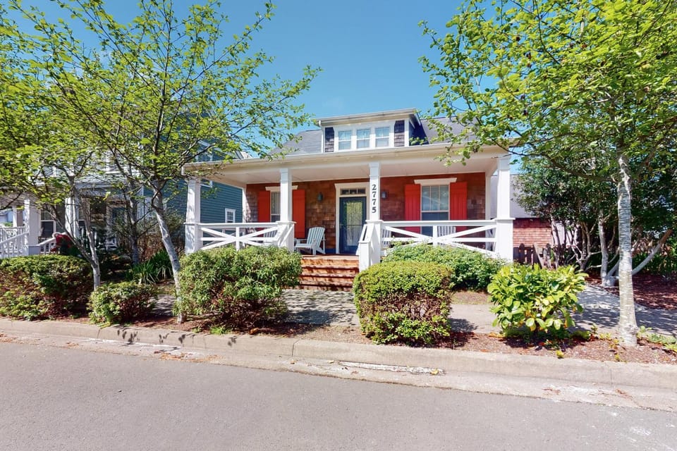 Looney Dunes House in Lincoln City