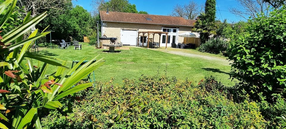 Property building, Garden, Garden view