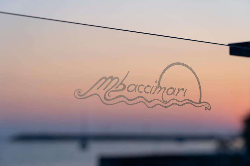 Property logo or sign, Sunset