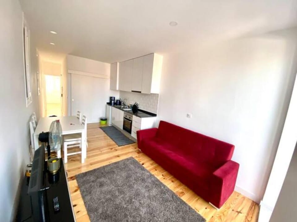 20-2 Lisbon Castle view apartment with French terrace Apartment in Lisbon