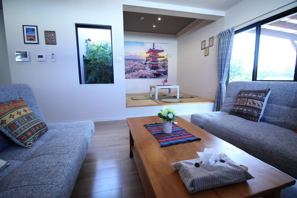 Sun Floralは古宇利島まで3分で完全プライベート1棟貸 Villa in Okinawa Prefecture
