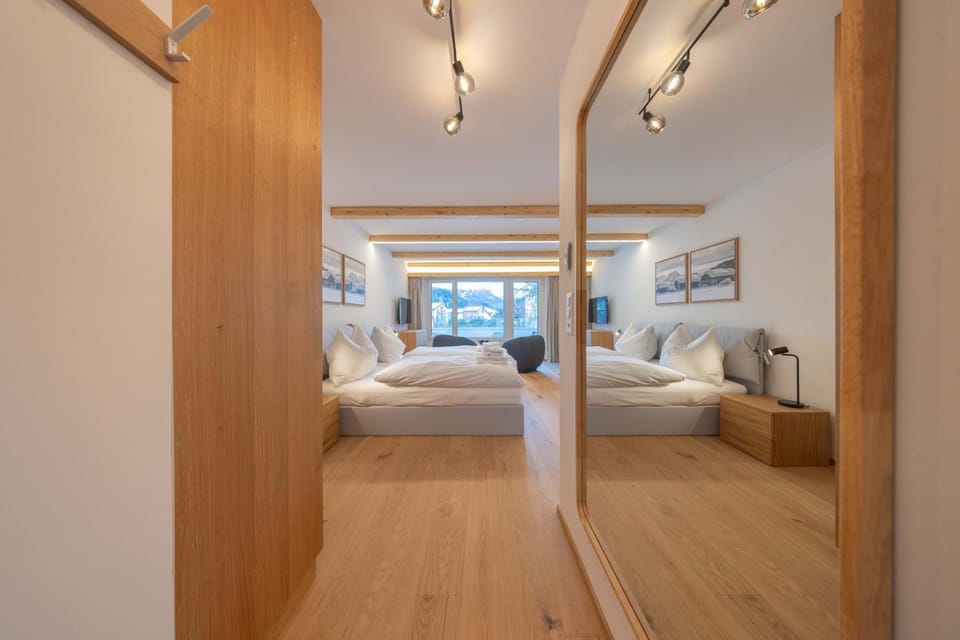 New Exclusive Studio with eFireplace, Pool & Sauna Apartment in Saint Moritz
