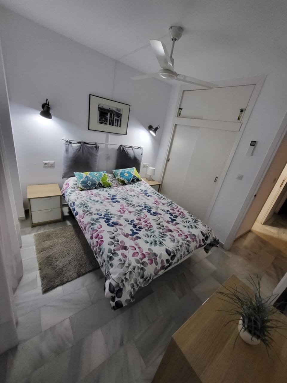 Bed, Photo of the whole room, Bedroom, wardrobe