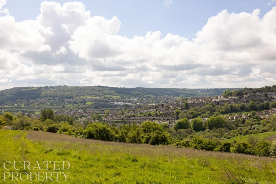 Stunning 5 Bedroom New Build with Amazing Views! House in Bath