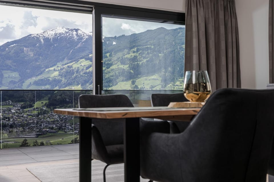Living room, Seating area, Mountain view