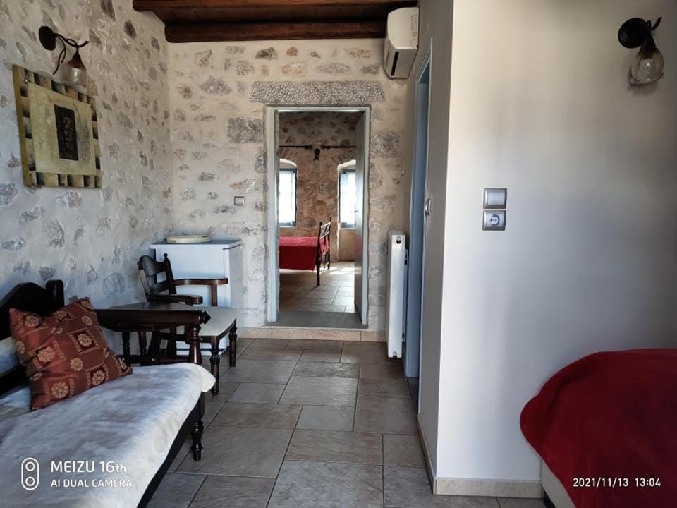 Petrounis Hotel Bed and Breakfast in Peloponnese Region