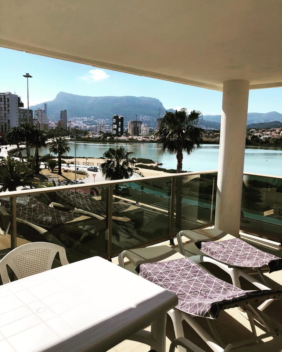 View (from property/room), Balcony/Terrace, Landmark view