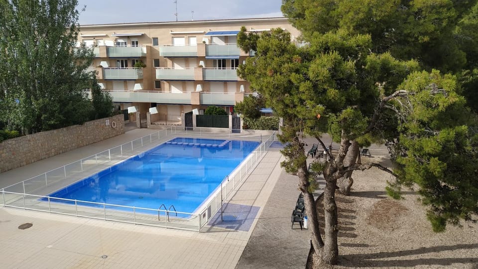 Pool view, Swimming pool