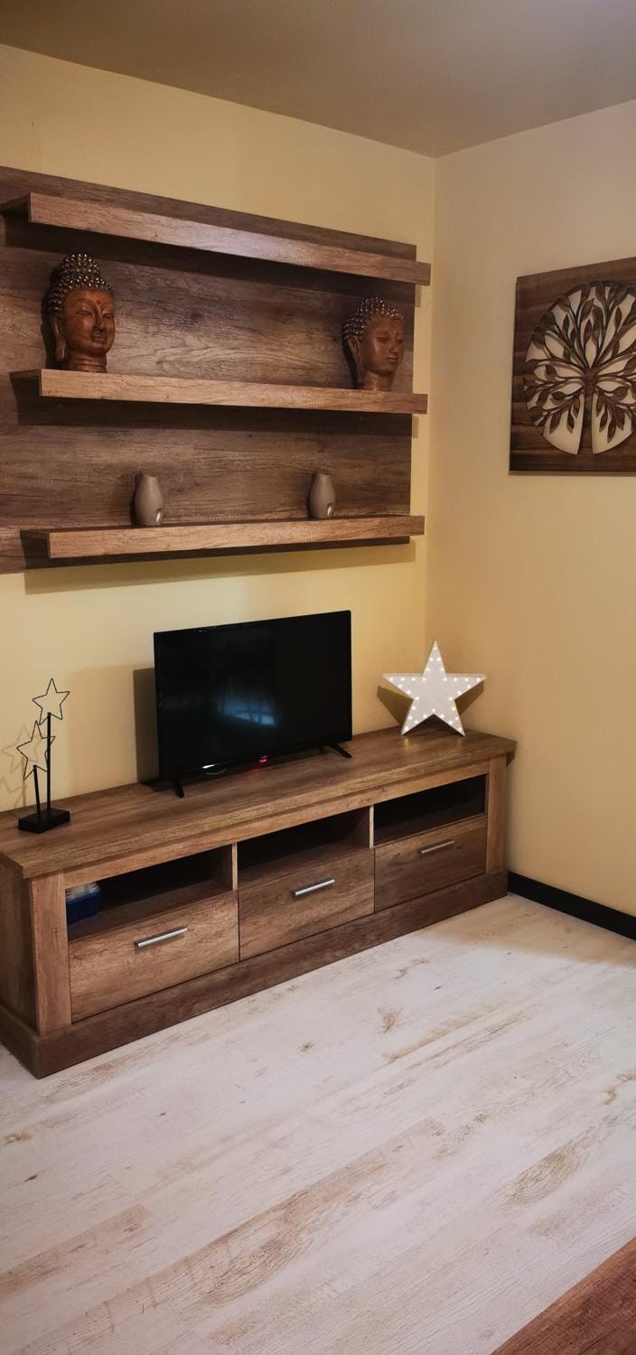 Living room, Lounge or bar