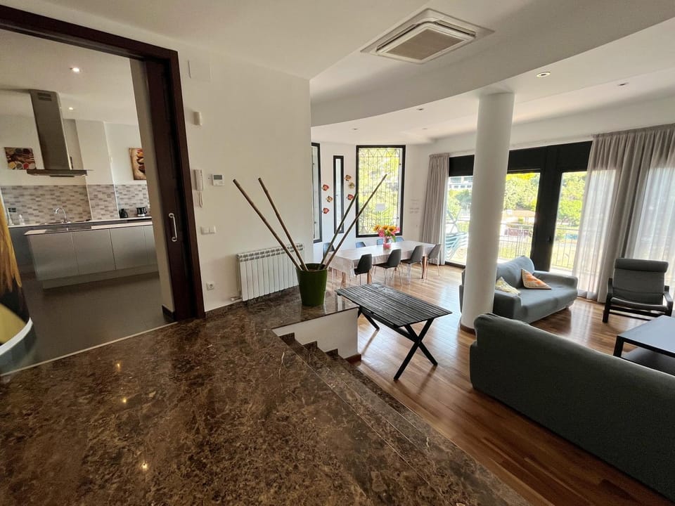 Villa de lujo con vistas al mar y piscina privada Villa in Maresme