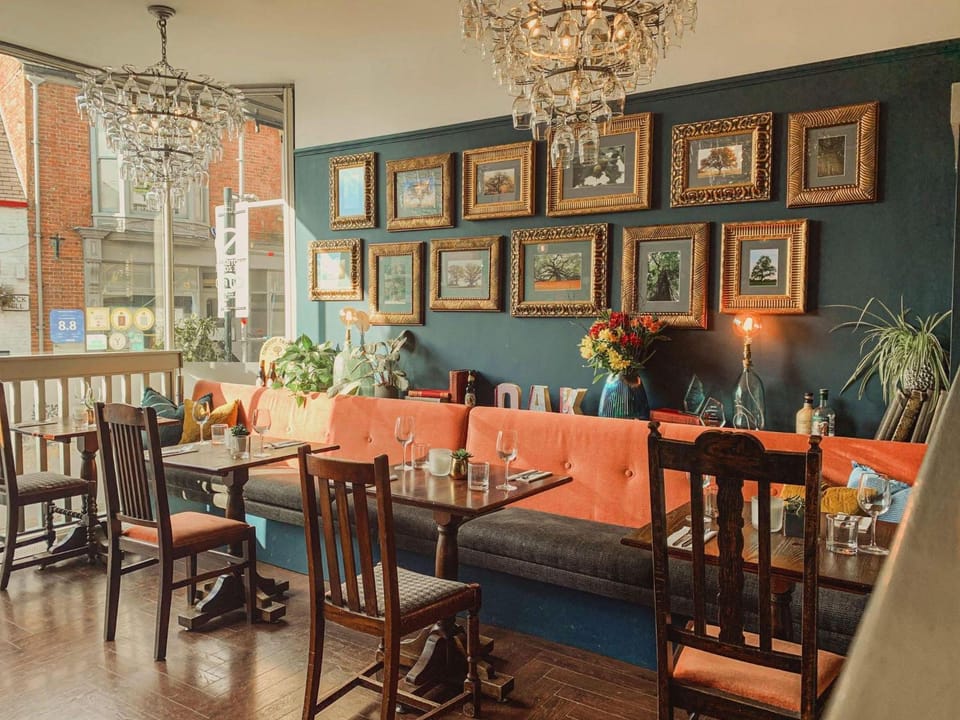 Restaurant/places to eat, Seating area, Internal: Not applicable to any particular room