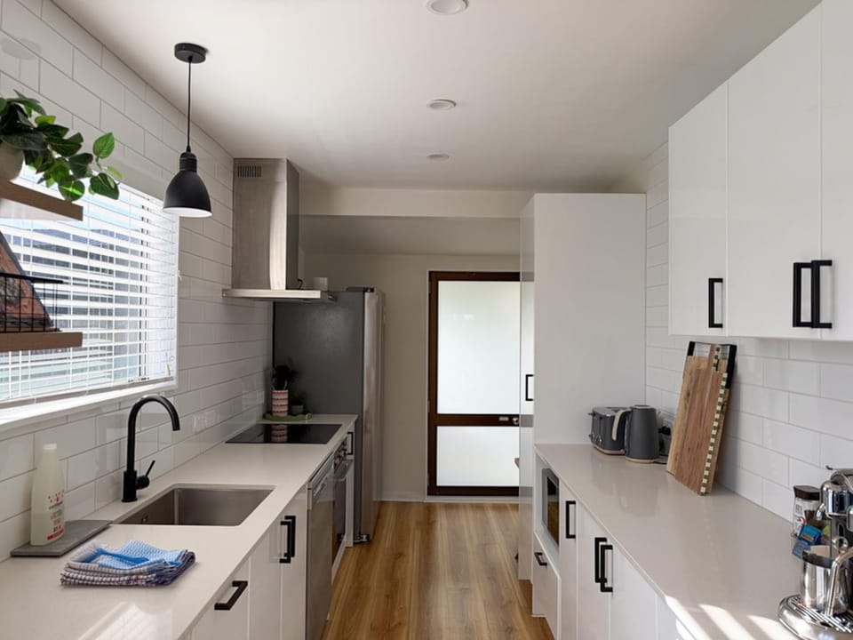 Kitchen or kitchenette, Photo of the whole room