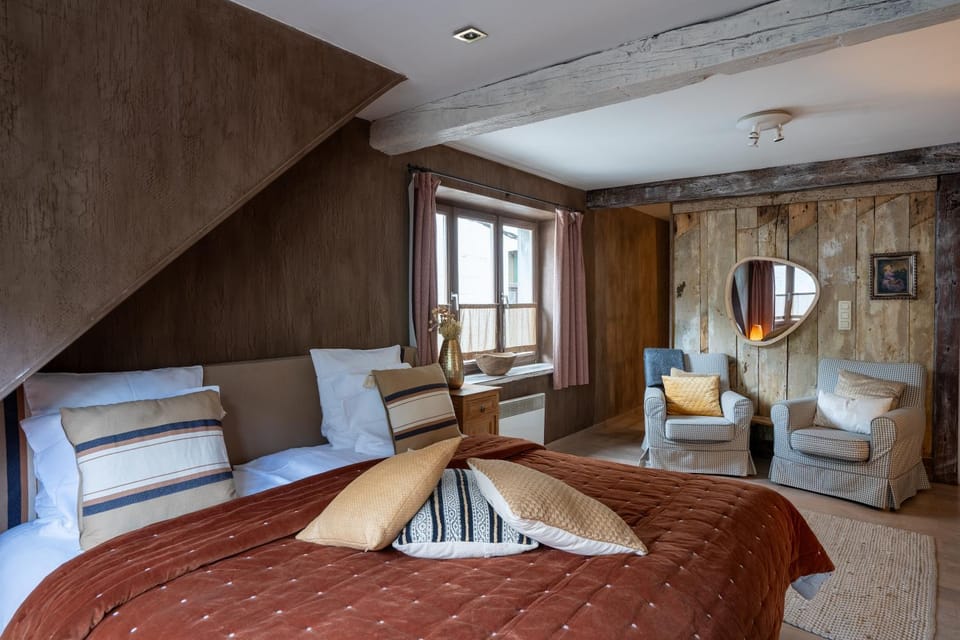 La Petite Ruelle Apartment in Wallonia, Belgium