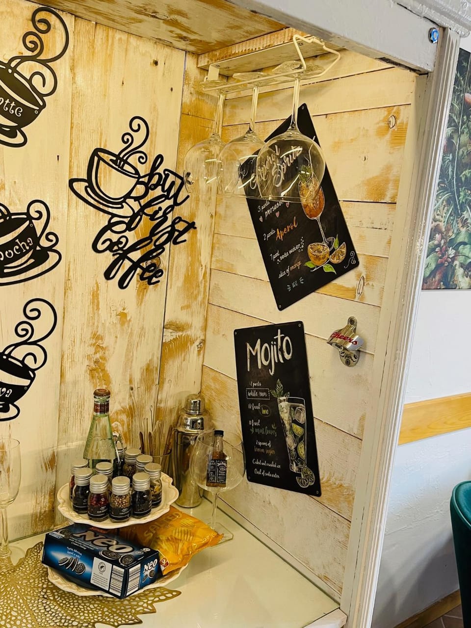 Coffee/tea facilities