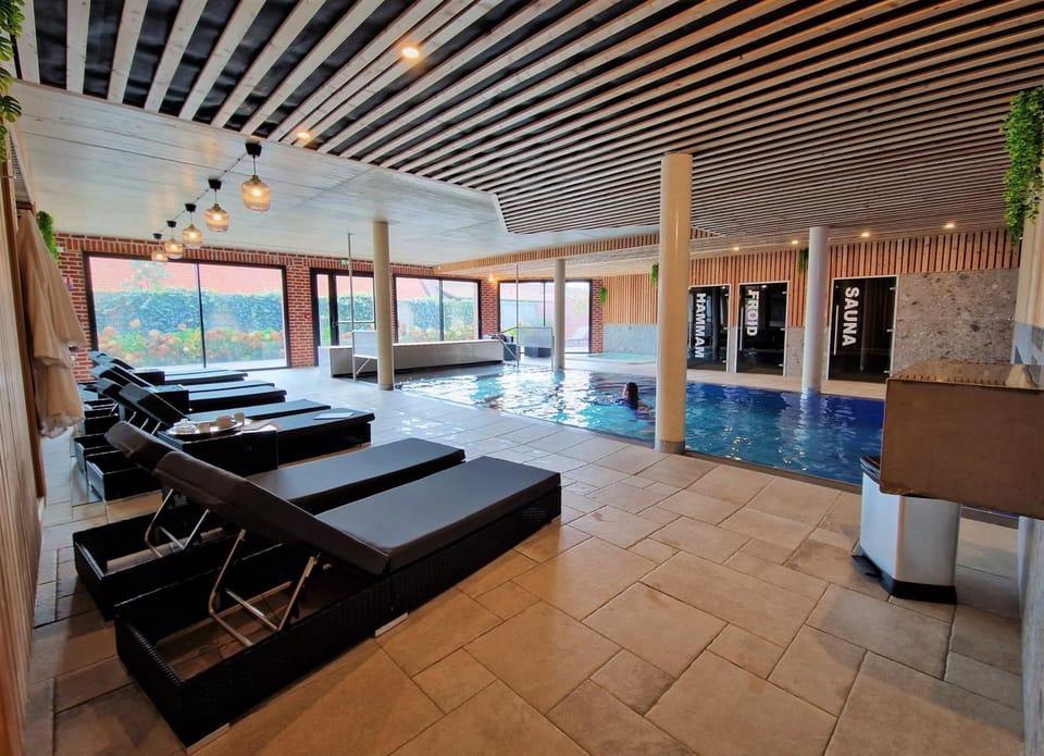 Sauna, Steam room, Spa and wellness centre/facilities, Area and facilities, Swimming pool