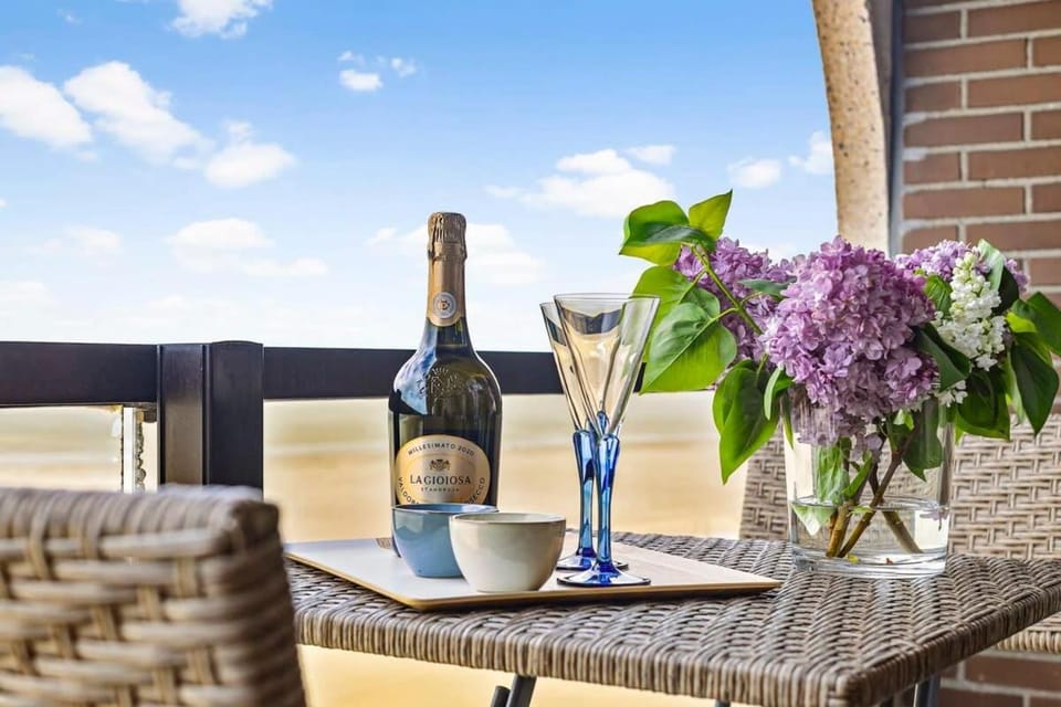 Casiola - Studio with great sea view on terrace Apartment in Knokke-Heist