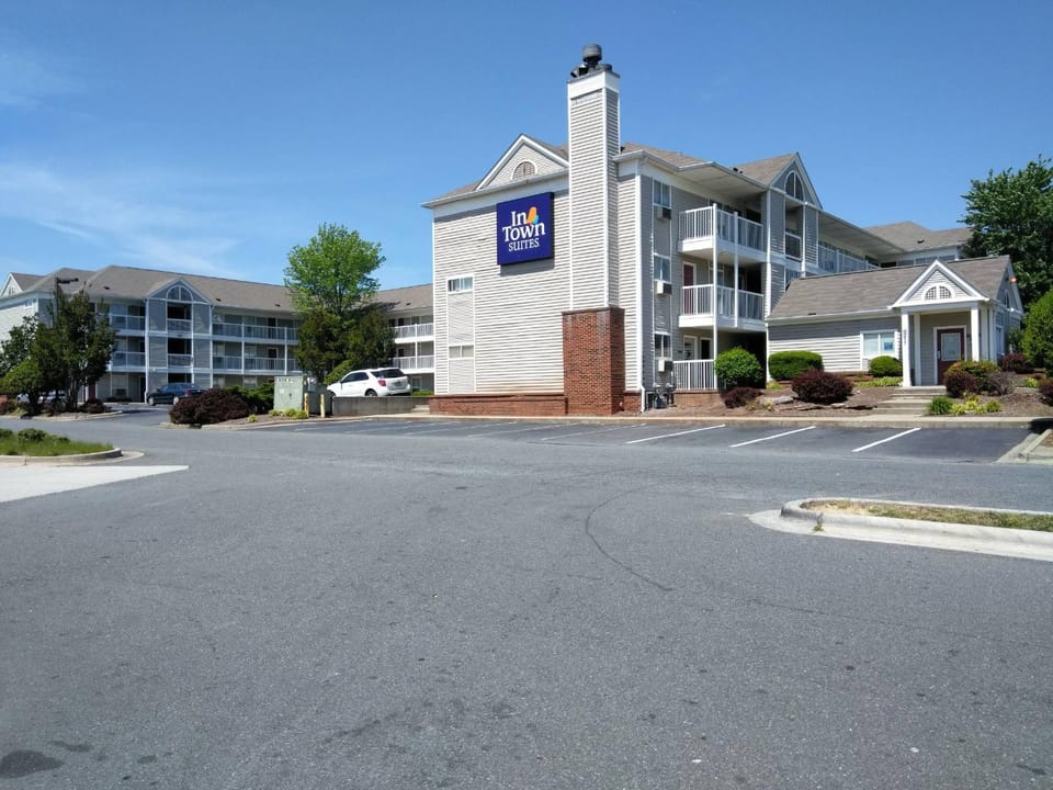 Property building, Location, Parking