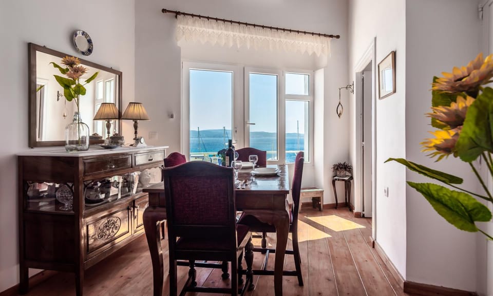 Dining area, Sea view