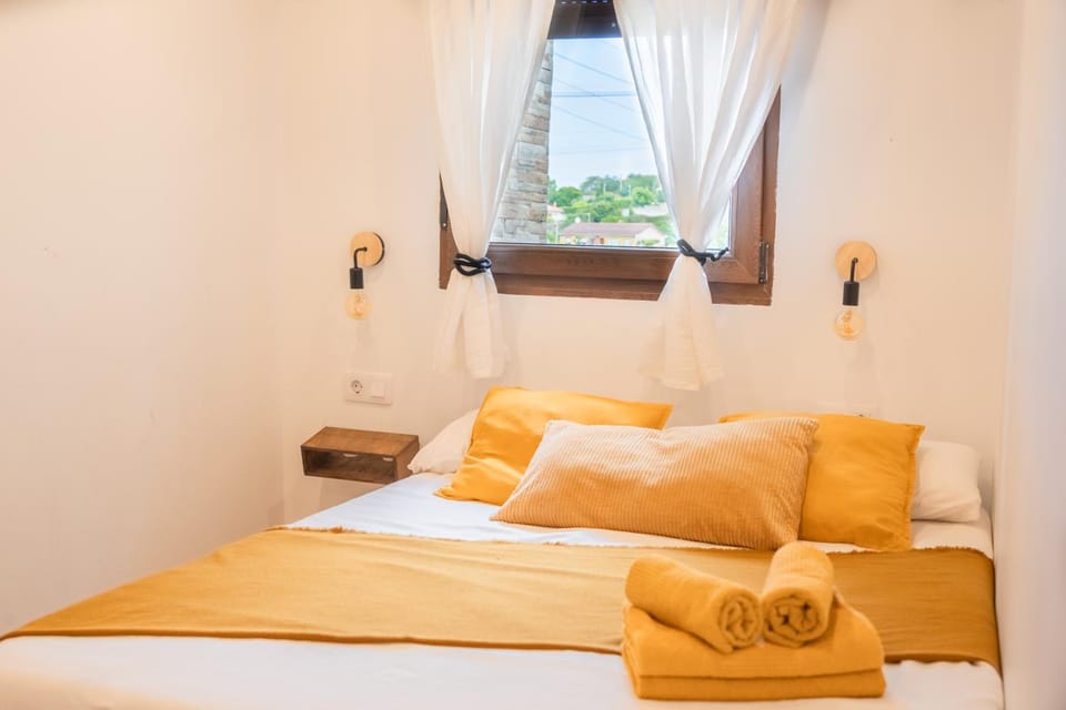 Apartamentos Cama del Rey 2 habitaciones Apartment in Cantabria