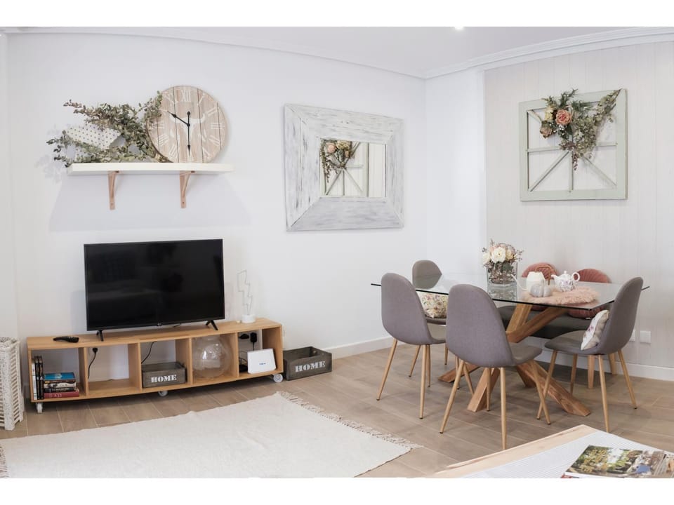 Lounge or bar